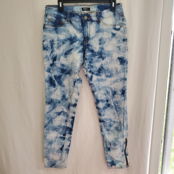 Allen B. By Allen Schwartz Denim - Allen B Acid Wash jeans